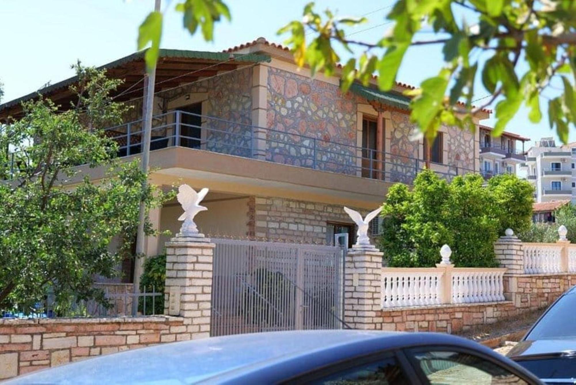 Villa Korado Sarandë Exteriör bild